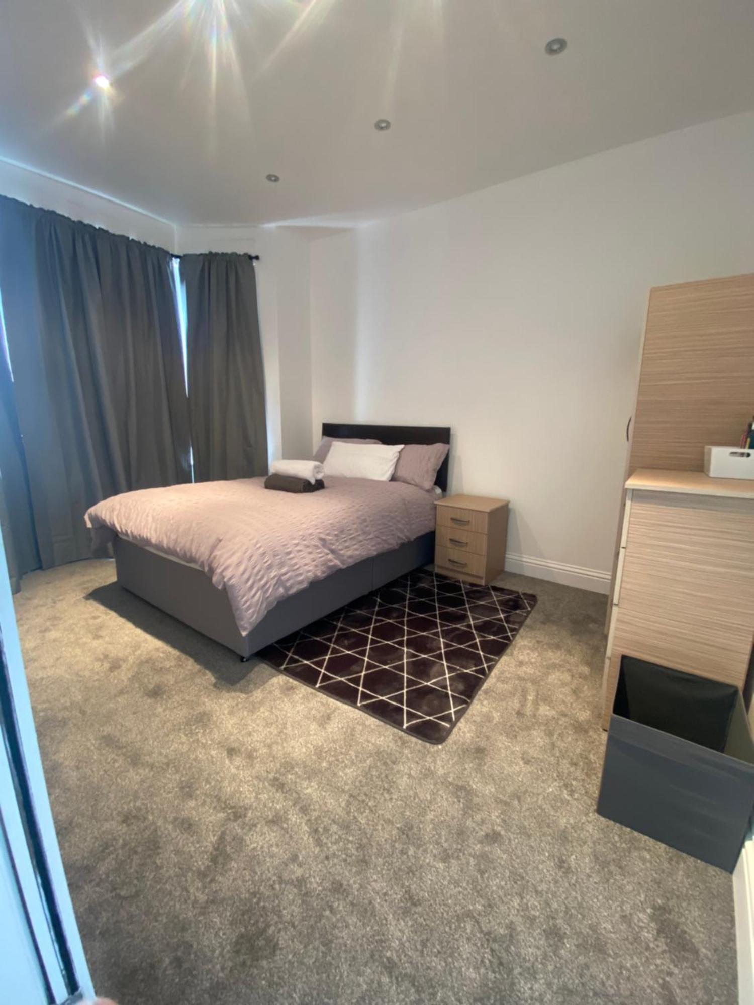 런던 Cosy House In Newham 아파트 외부 사진