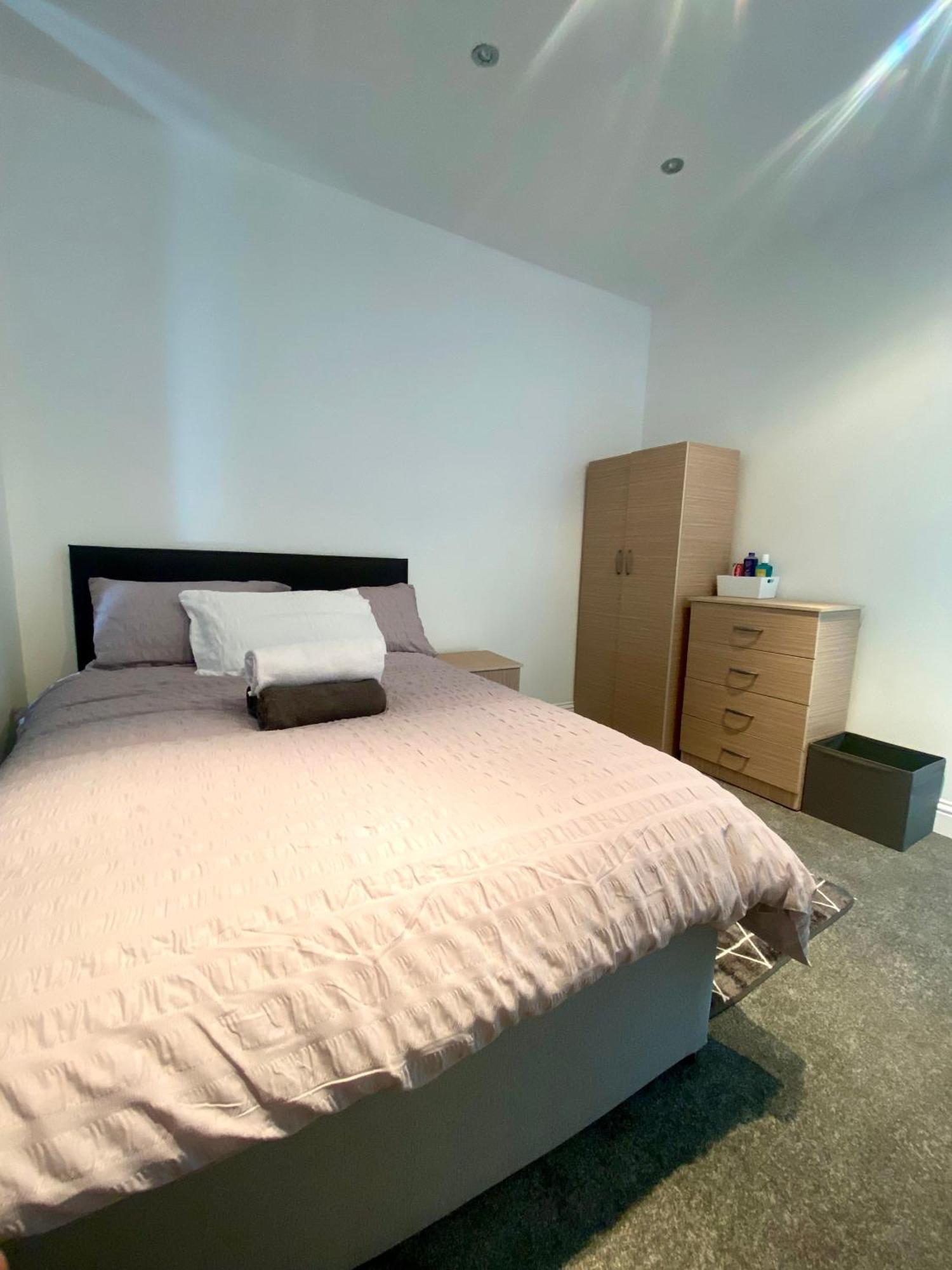 런던 Cosy House In Newham 아파트 외부 사진